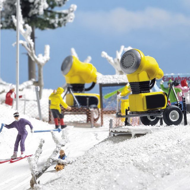Busch 1169 2 Schneekanonen H0