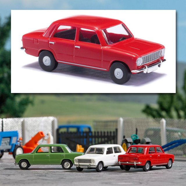 Busch 87001 Lada 1200 rot