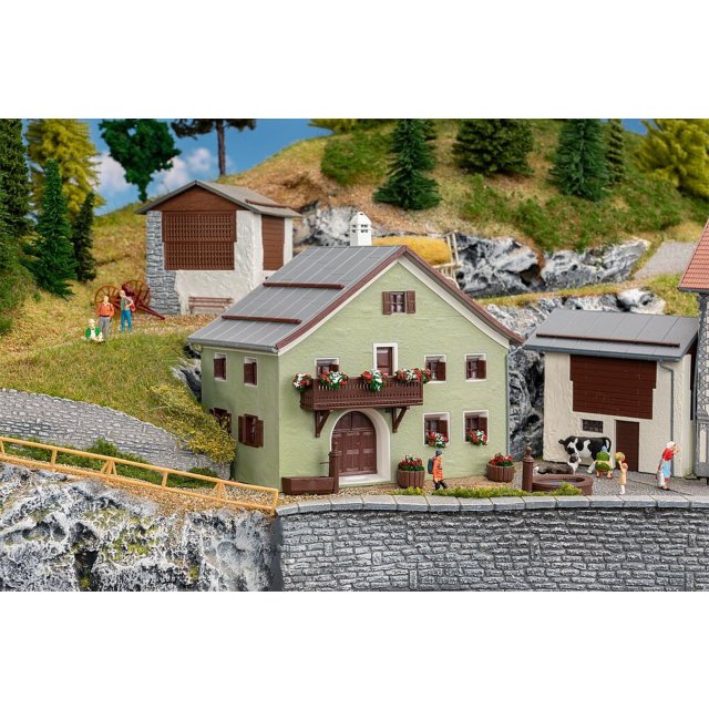 Faller 130623 Engadiner Wohnhaus H0
