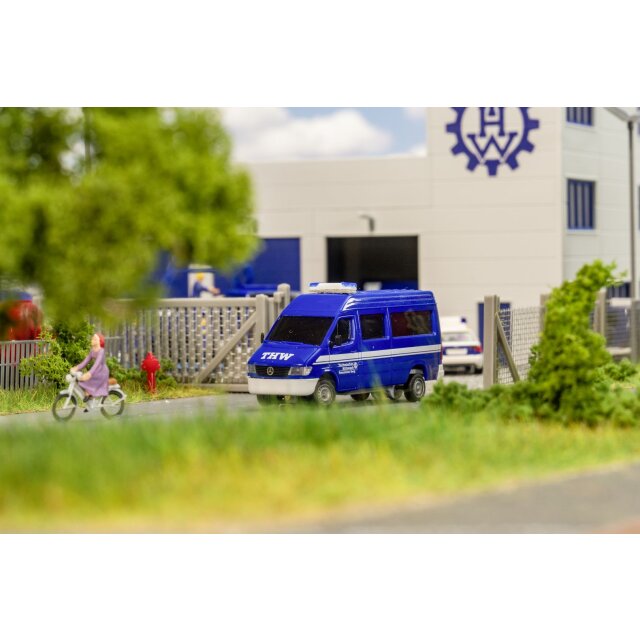 Faller 161427 MB Sprinter THW mit Blaulicht (HERPA)
