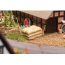 Faller 180010 30 Säcke, gestapelt