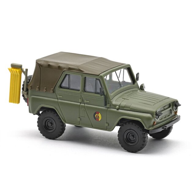 Busch 52124 UAZ 469, NVA